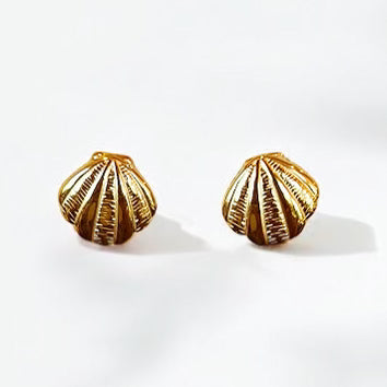 Sunlit Shells Mini Gold Studs