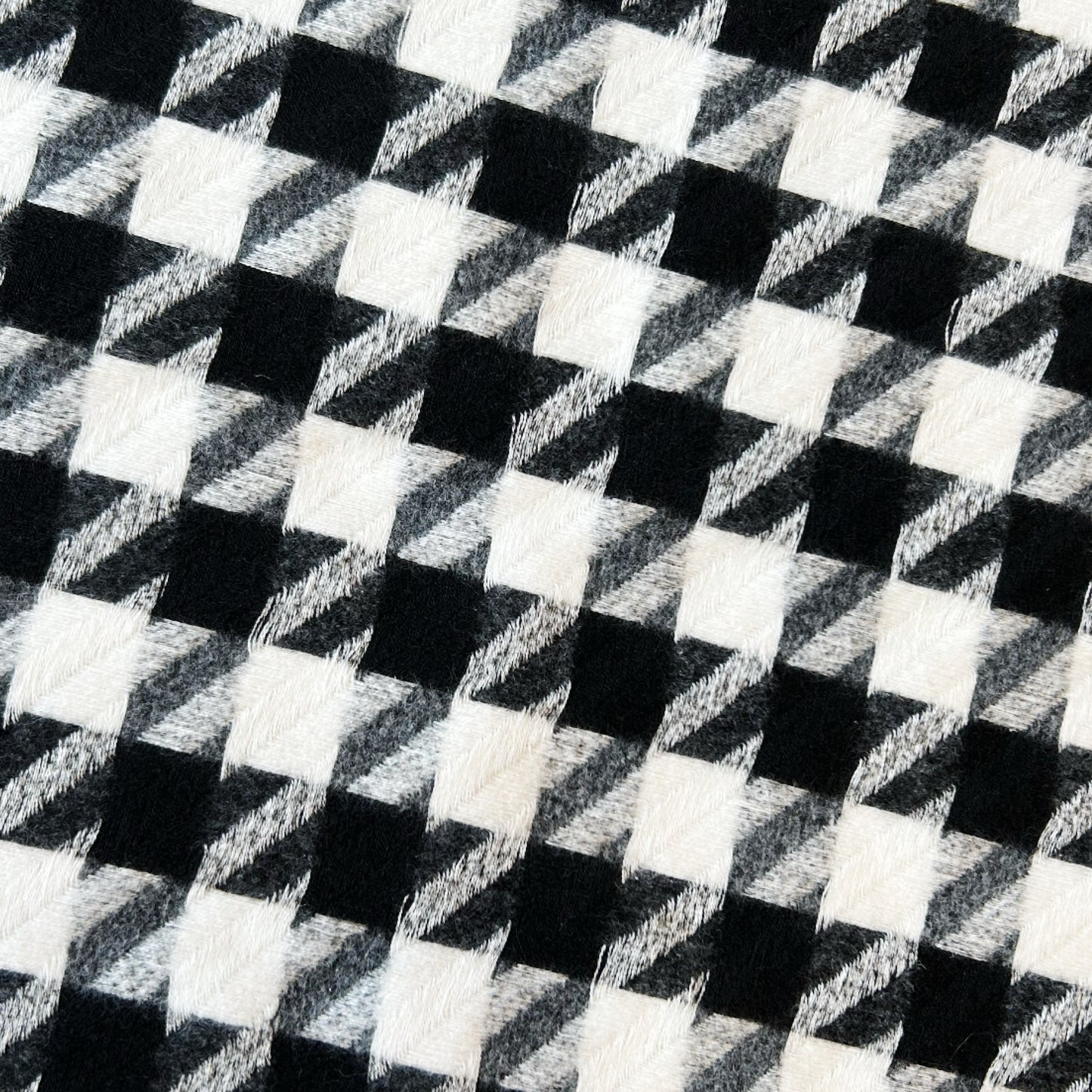 Houndstooth Cashmere Scarf